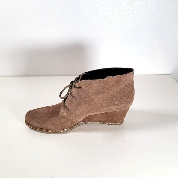 Franco Sarto Womens Suede Lace up Ankle Booties Size US 7.5 - Picture 2 of 16